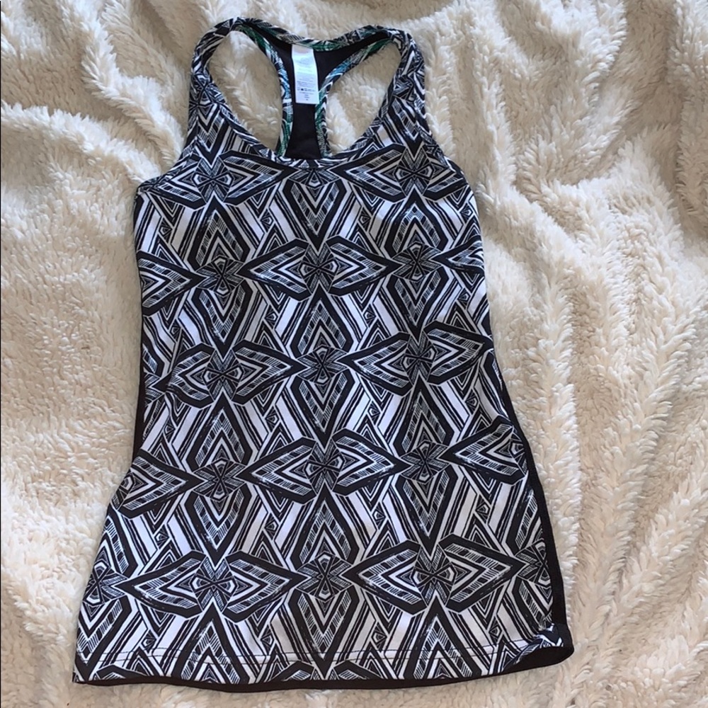 ivivva tank